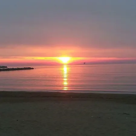 Nocleg ze śniadaniem Re Mare 3*