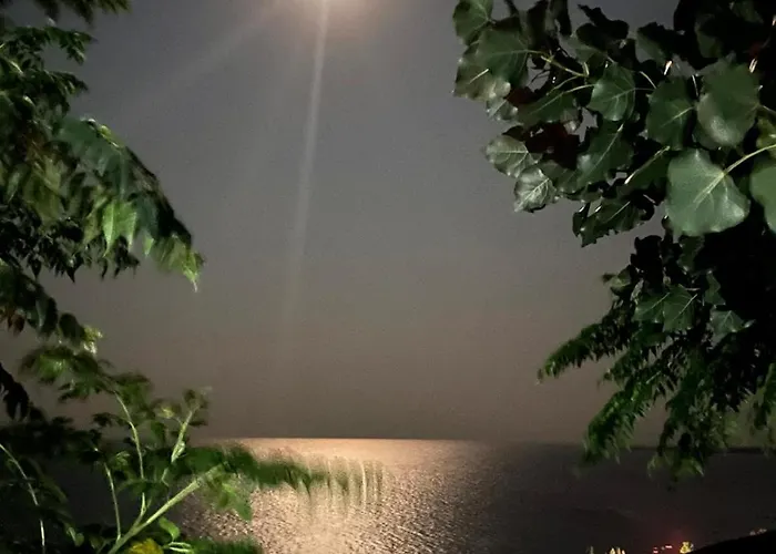 Alojamento de Acomodação e Pequeno-almoço Re Mare