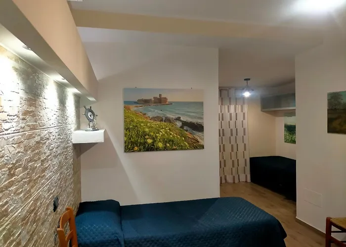 Alojamento de Acomodação e Pequeno-almoço Re Mare