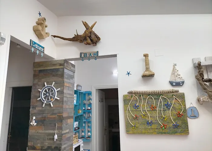 Alojamento de Acomodação e Pequeno-almoço Re Mare 3*